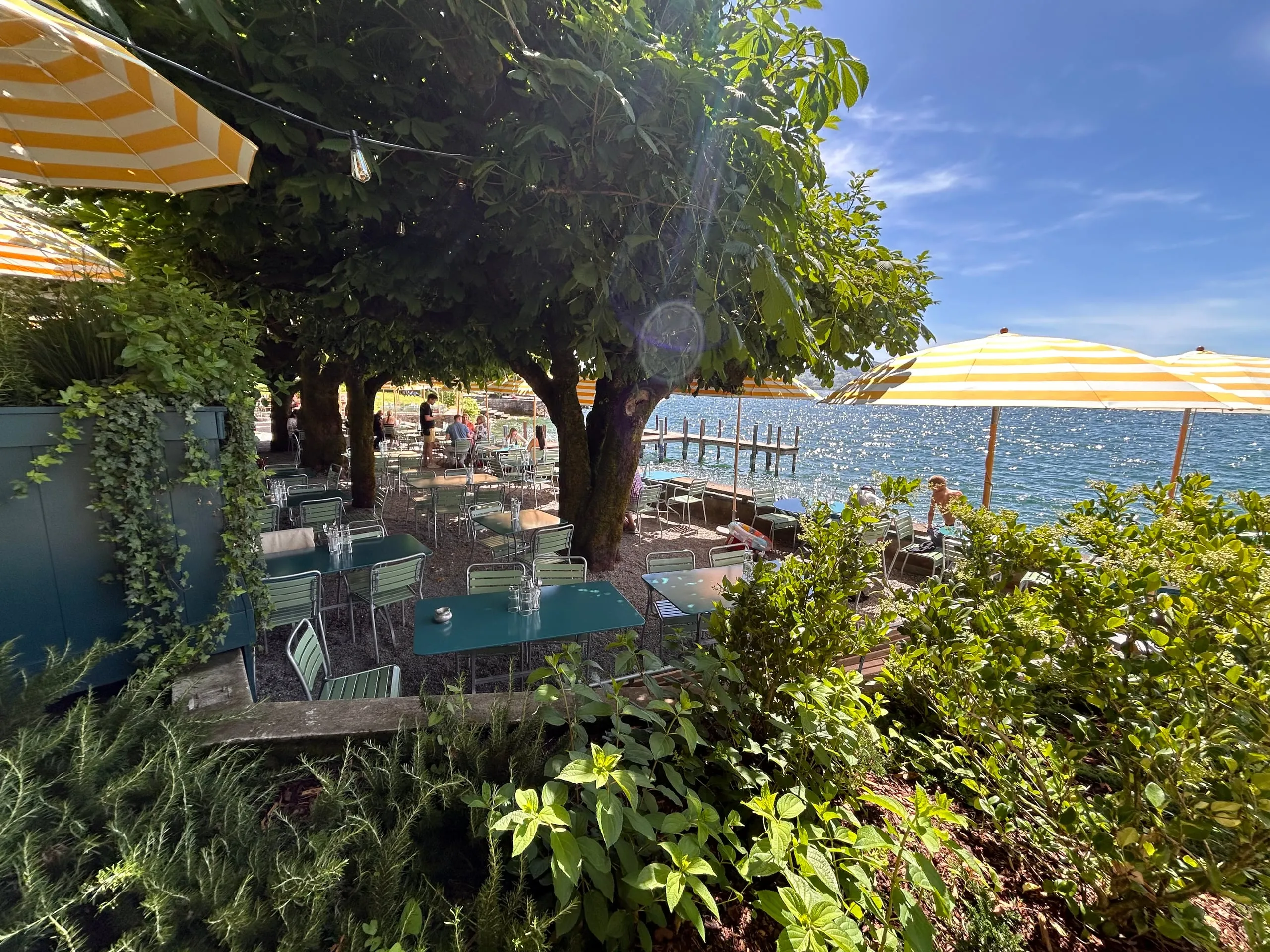 Restaurant Kreuz mit Panorama direkt am Zugersee